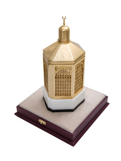 Replica copy of Prophet Abraham's shrine in Honorable Makkah