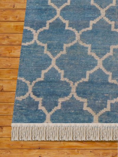 Hand Knotted Bamboo Silk Carpet 5.7ft X 7.10ft