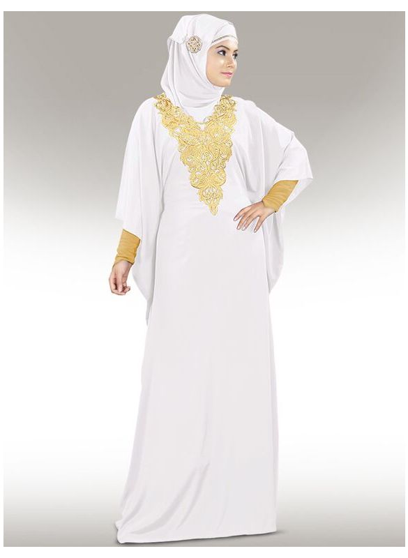 Nelam_Gold_Embroidered_White_Kaftan_Angle View_