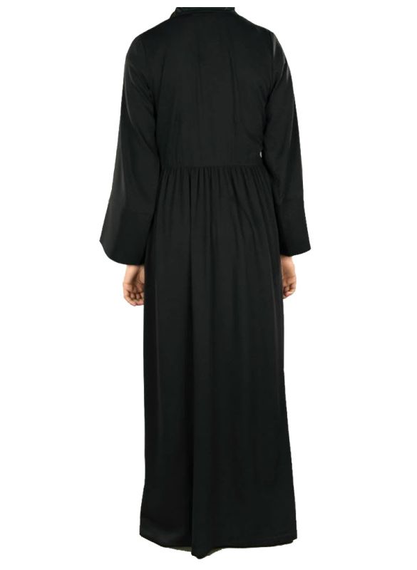 Sumlina_Hand_Embroidered_Black_Abaya_BackView_IslamicShop.in