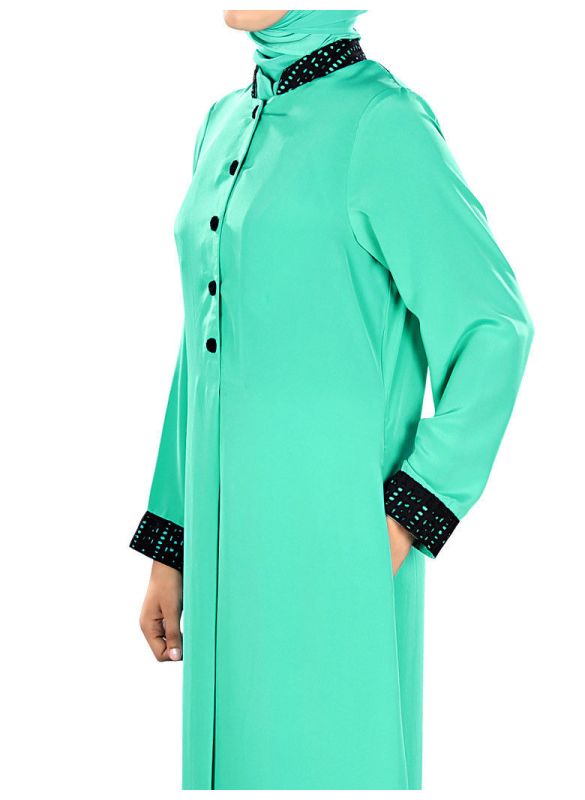 Aatikah_Front_Open_Abaya_SideView_IslamicShop.in
