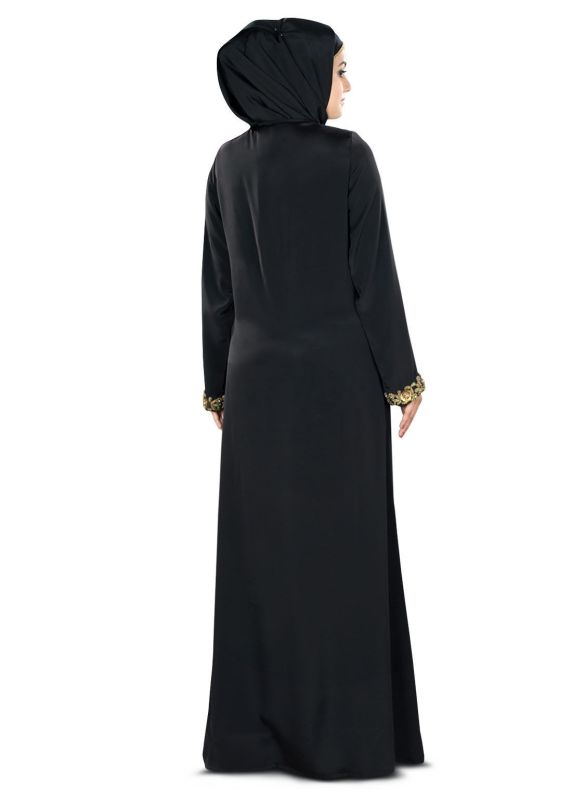 Fiddah_Gold_Hand_Embroidered_Burqa_BackVIew_IslamicShop.in