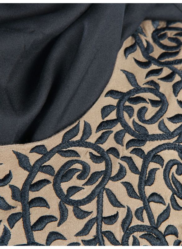 Hirah_Rayon_Abaya_Embriodery View_IslamicShop.in
