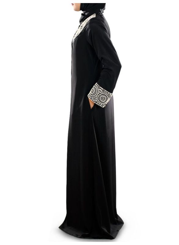 Iqra_Black_Burqa_Black Color Side View_IslamicShop.in