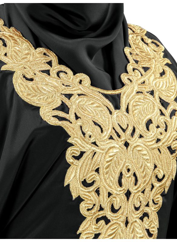 Nelam_Gold_Cut_Black_Abaya_Kaftan_Close Up View_IslamicShop.in