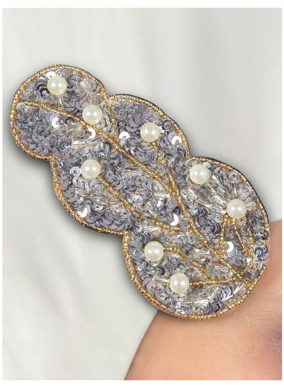 Shahnoor_Hand_Embroidered_Off_White_Kaftan_Brooch_IslamicShop.in