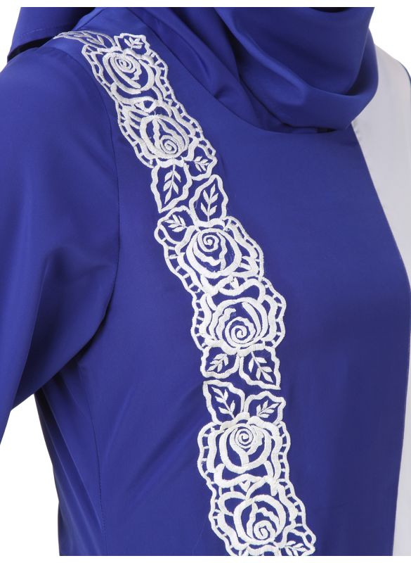 Asbah_Crepe_Royal_Blue_&_White_Abaya_DesignView_IslamicShop.in