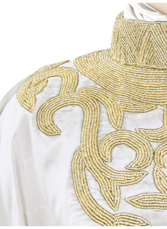 Nayyab_Hand_Embroidered_White_Kaftan_Close Up View_IslamicShop.in