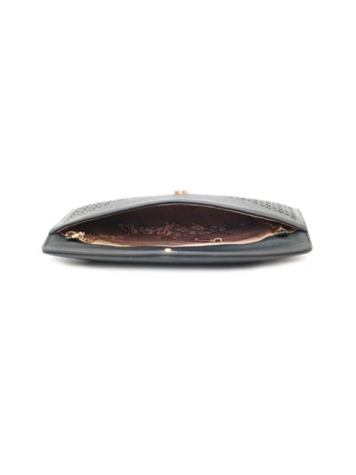 Black Clutch