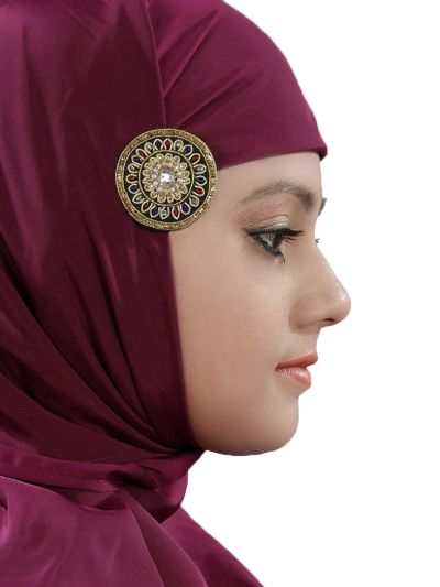 Intricate Crown Design Brooch Pin