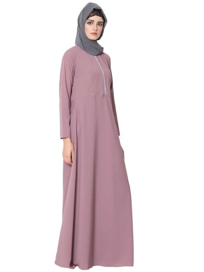 Warda Flared Bottom Abaya With a Zipper On Yoke