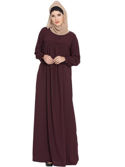 Dress Abaya with a perfect balance of Looks and Comfort 