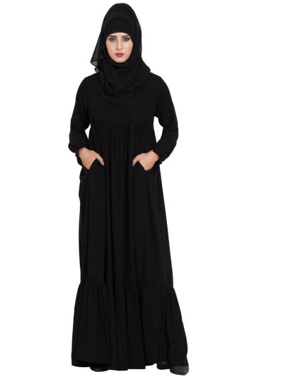 Lose Fit Abaya Dress with Flexible Sleeves