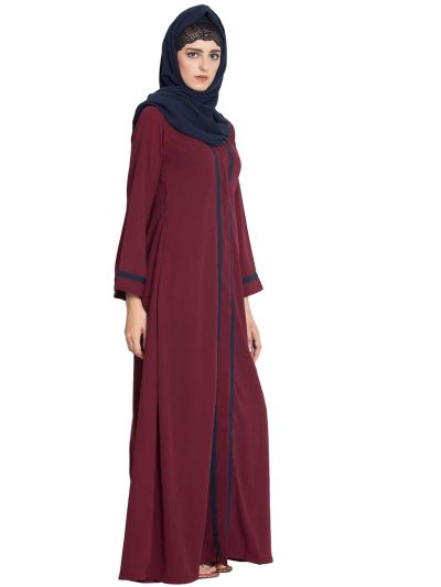 Tanvi Simple Front Open Abaya with Contrast Panel & Sleeves