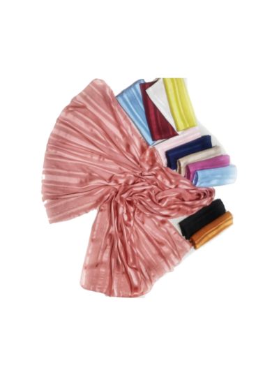 Vertical Leaner Design with Sequence Stole (Set of  12)
