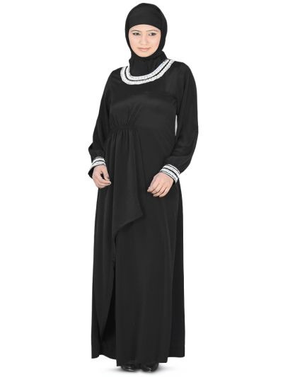 Malak Abaya