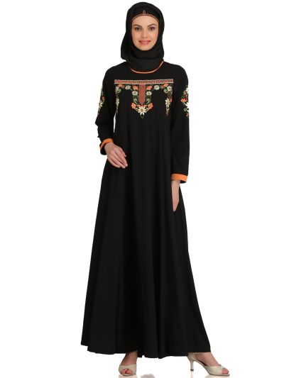 Madeeha Nida Umberlla Abaya