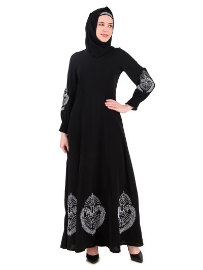 Paisley Embroidery Nida Black Abaya