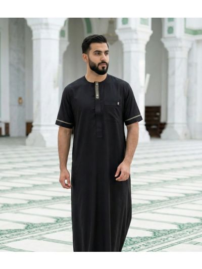Al Noor Half Sleeves Black Thobe 