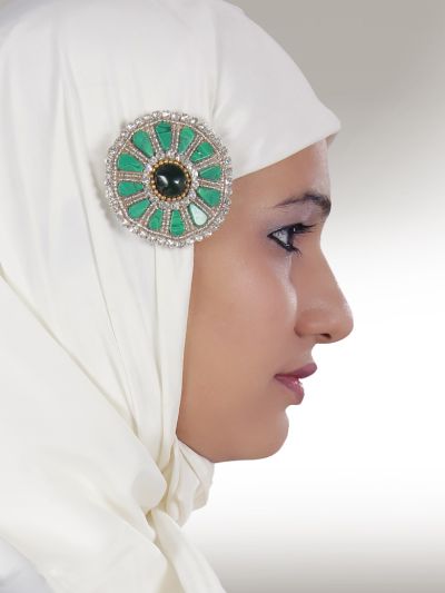Green Round Brooch Pin cum Clip