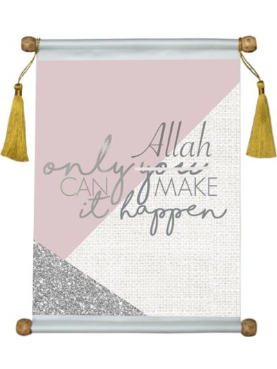 Happen Scroll Hanger