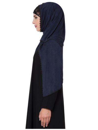 Stole Hijab With Black Pearl Lace Border