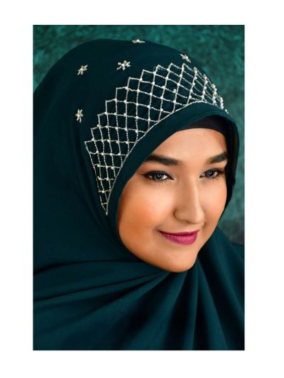 Iffath Dark Green Wedding/Luxury Hijab