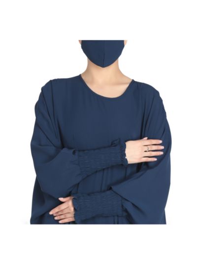 Elegant Kaftan With Elasticated Sleeves