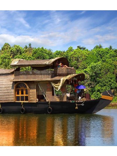 Kerala Back Water and Hills Halal Tourism Package - (46K)