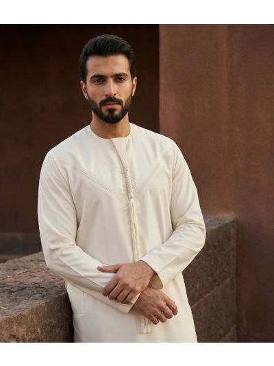 Al Noor Emirati Light Cream Pleated Thobe 