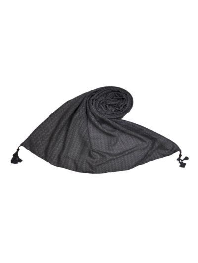 Circular Design All Over The Stole With Fringe's At The Border