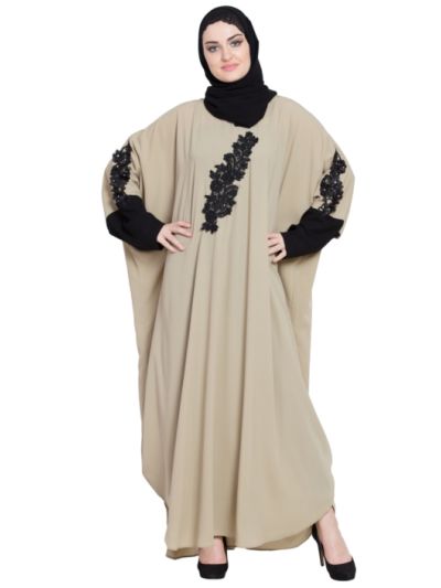 Embellished patch contrast sleeve Kaftan