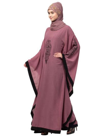 Center & Sleeve Embroidery Contrast Band Kaftan